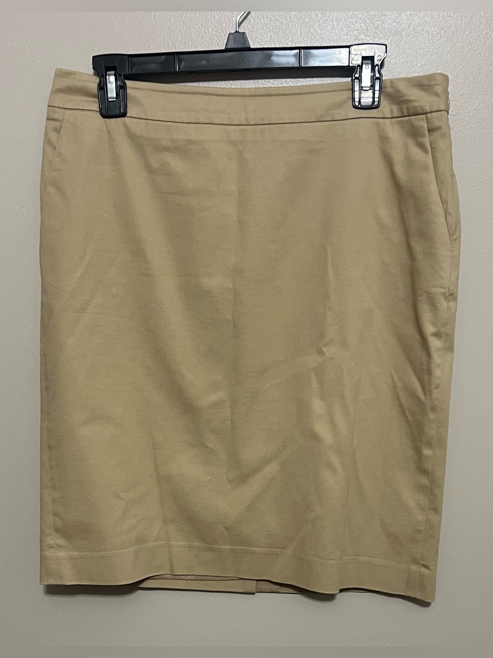 Talbots Khaki Lined Mini Skirt with pockets Size 10 Petite